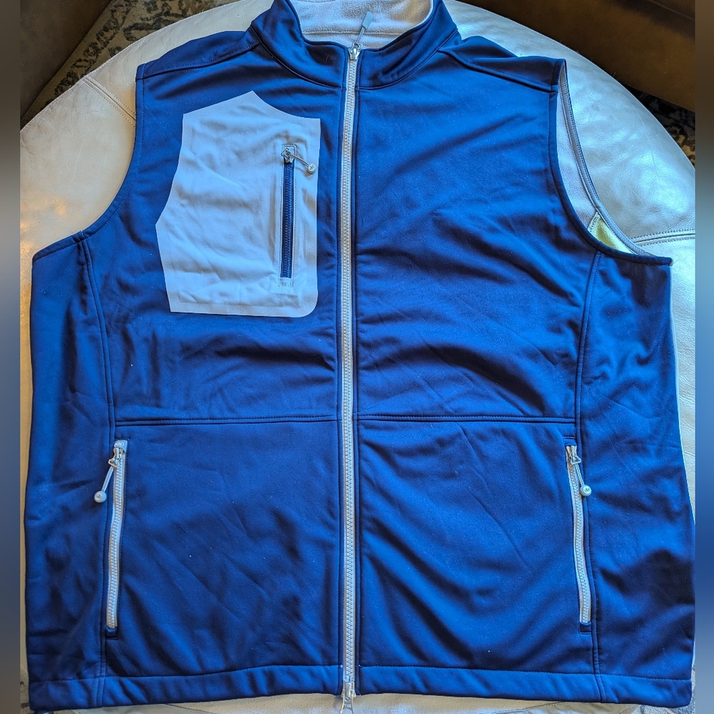 Peter Millar Gale Force Stretch Softshell Vest NWOT Extra Large Navy/Grey